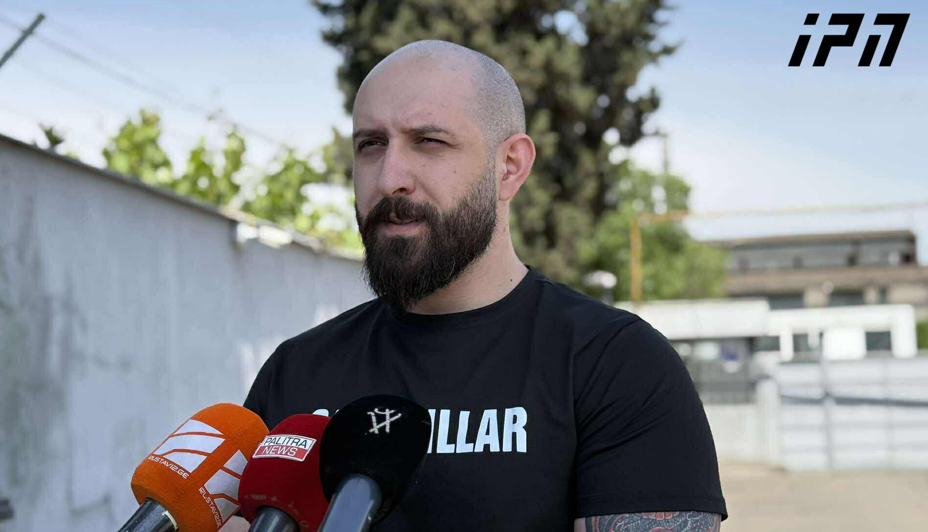 ადვოკატის ინფორმაციით, პროკურატურა 4 ოქტომბერს ათონელის სასახლესთან განვითარებულ მოვლენებთან დაკავშირებით დაკავებული გიორგი კირვალიძის მიმართ საპროცესო შეთანხმების გაუქმებას მოითხოვს