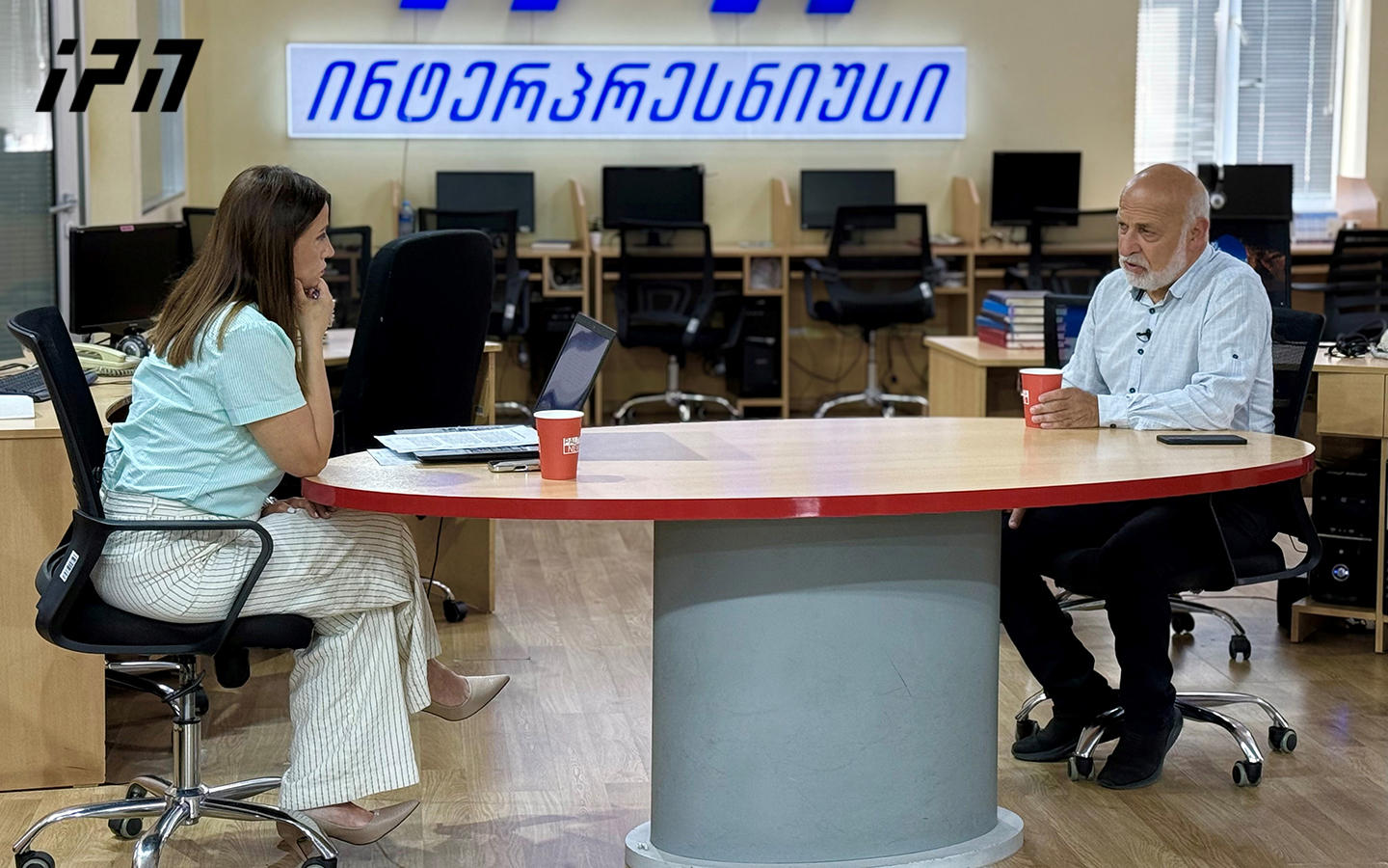 ვალერი ჩეჩელაშვილი - ხელისუფლება, ალბათ, კონსტიტუციიდან 78-ე მუხლის ამოღებისთვის ემზადება, სხვას რას უნდა ნიშნავდეს შალვა პაპუაშვილის განცხადება? ვფიქრობ, „ოცნებას“ ეს გაუჭირდება, ამას სერიოზული წინააღმდეგობა ექნება მათივე მომხრეებში