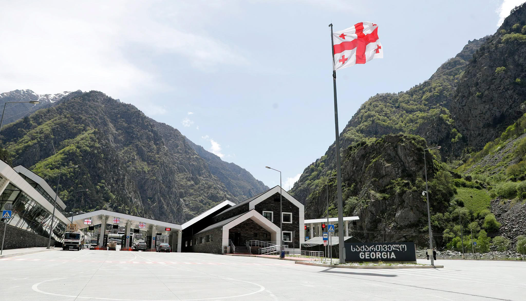 Revenue Service: In the event of a reduction of risk factors, the “Kazbegi” customs checkpoint will continue operating in the usual regime at full capacity